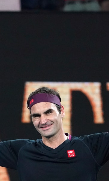Federer, Serena Williams highlight Day 3 at Australian Open